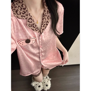 
French sweet pink leopard print cool cat ice silk pajamas for women summer cool loose short-sleeved shorts home wear set