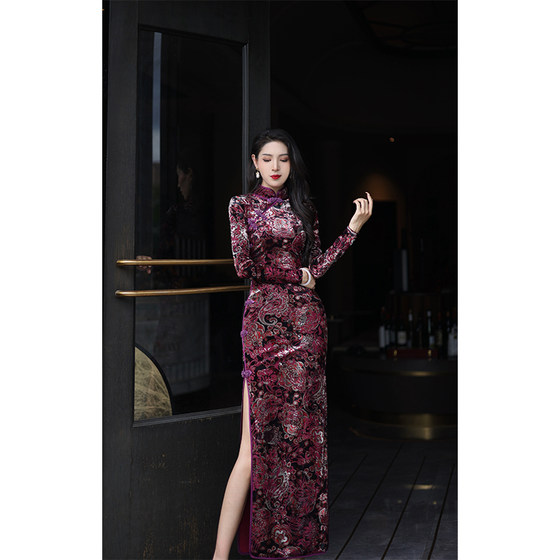 
[Ukfier] Original design of high-quality velvet burnt flower slim high waist printed temperament New Chinese cheongsam