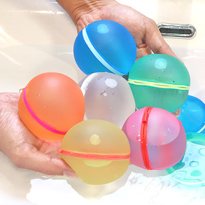 
Water balloon magnetically absorbs water blasting ball for swimming, bathing, water fights, summer outdoor water filling, reusable water balloon