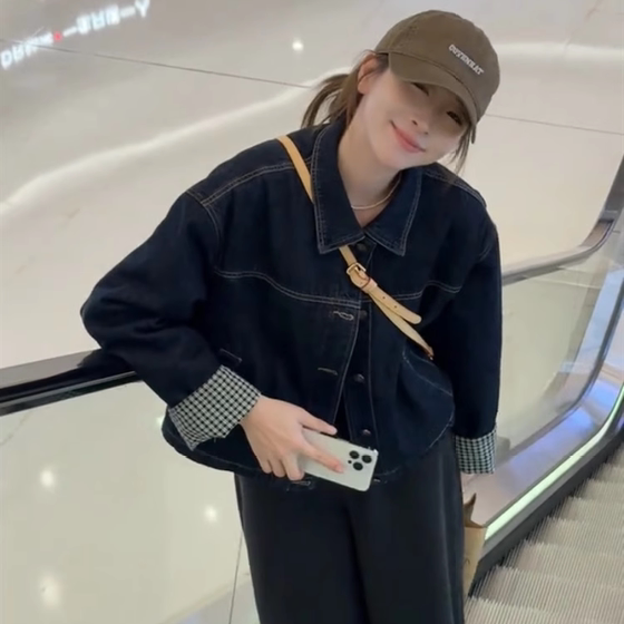 
Design hot style spliced cotton thickened denim short jacket for women 2025 autumn new loose little top