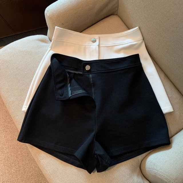 Black and white large size fat mm suit shorts for women 2025 summer thin high waist slim A-line tight stretch pants
