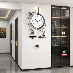 Modern High-End Wall Clock 2025 New Creative Light Luxury Style Living Room Clock Elegant Decorative Wall Clock