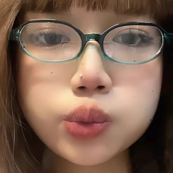 
Two-dimensional Japanese comic flat-glass hot girl myopia retro non-face glasses frame