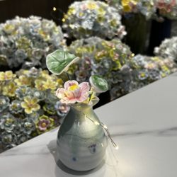 Jingdezhen Ceramic Flower Desktop Ornaments, Creative Birthday Gifts for Best Friends, Graduation Souvenirs, Ceramic Flowers for Teachers