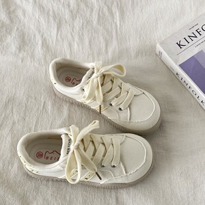 
Uncle Xi niche yellow Dexue board shoes for women 2025 new summer breathable versatile canvas shoes casual white shoes