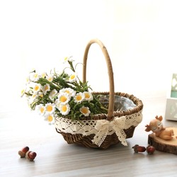 Rattan and Wicker Small Flower Baskets, Hand-Woven Straw Baskets, Hand-Held Baskets for Fresh Flowers, Decorative Gifts, Fruit Baskets, Photo Props