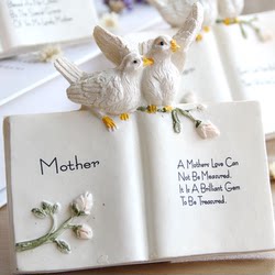 Zakka Mini Retro Bird Scandinavian Resin Book Home Decoration Small Animal Mother's Day Gift Photo Props