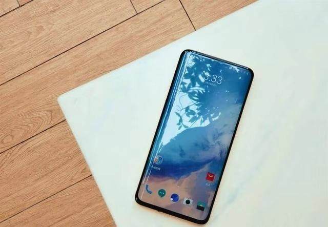 国内5g机皇一加7t9月在印度首发