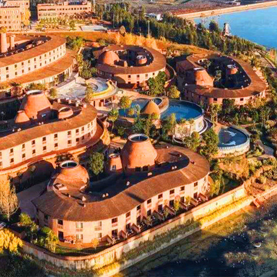 云南普者黑秘境5天【住高奢Ins设计风美憬阁+弥勒湖畔温泉别墅】