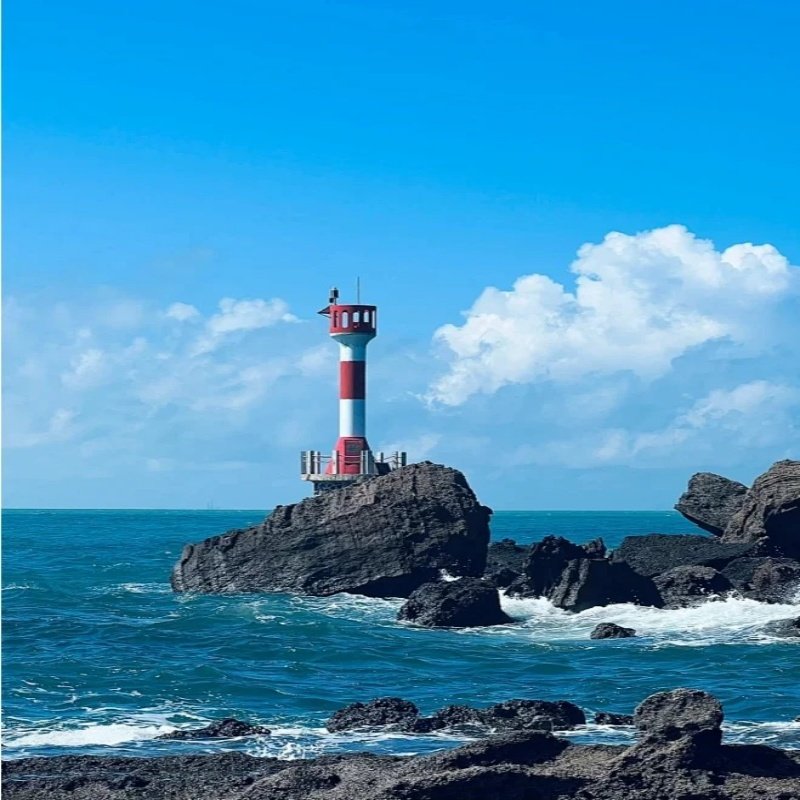 私家团北海+涠洲岛5天4晚【玻璃海快艇出海观鲸+红树林赶海】