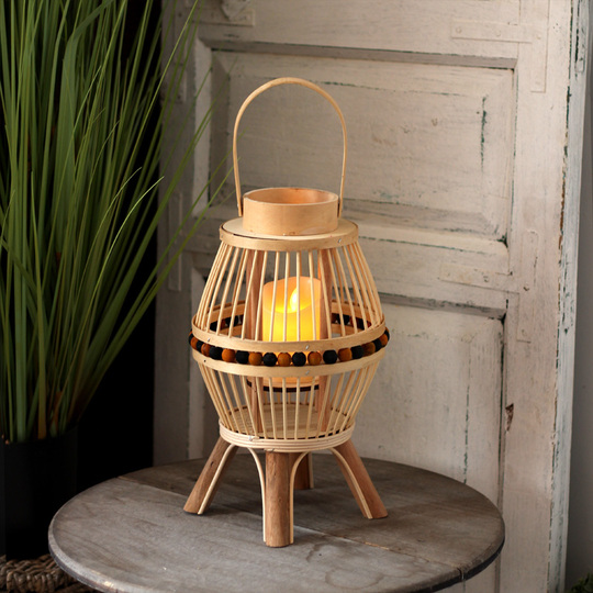 抽象的な木製装飾品 (燭)