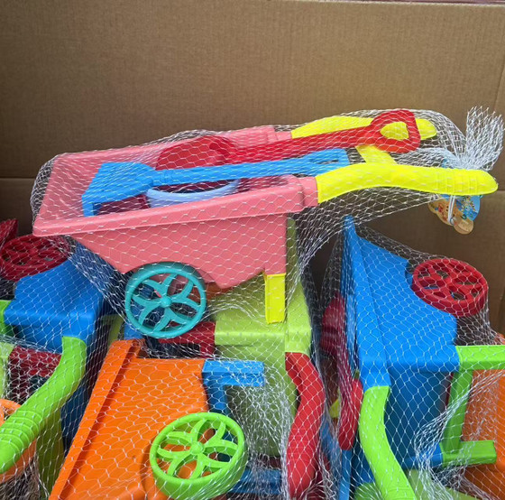 
Wholesale children's beach toys large stroller set baby playing in the water shovel beach sand digging tool