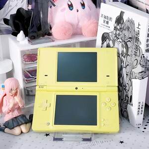 
Nintendo NDSi game console, second-hand original handheld console, card-type NDS