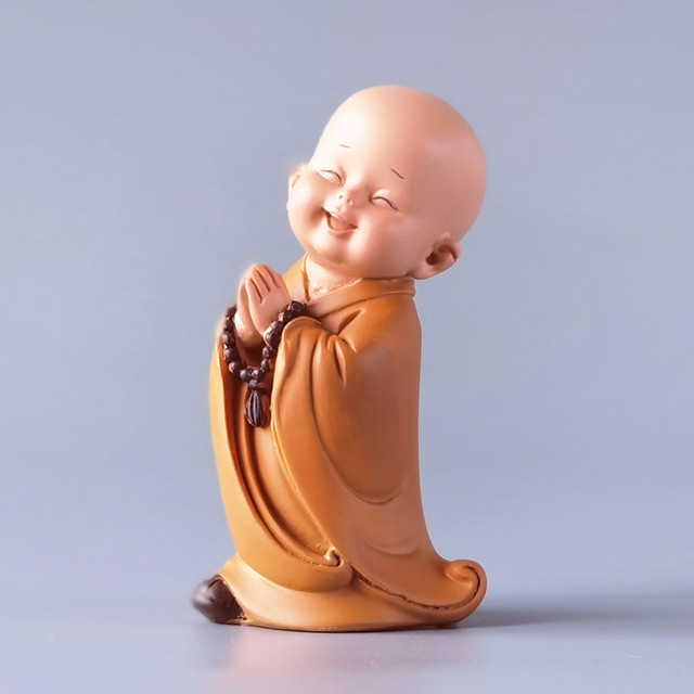 Buddhist zen little monk ornaments mini Huineng antique coffee table desk decorations a Zen interesting Japanese novice monk