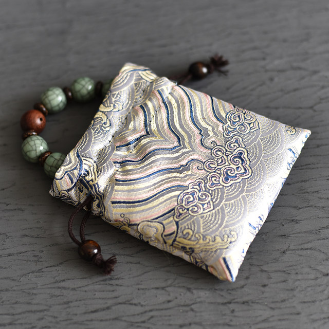 Hand-embroidered brocade bag, double-layered cotton and linen storage bag, high-end toy bag, drawstring jewelry bag