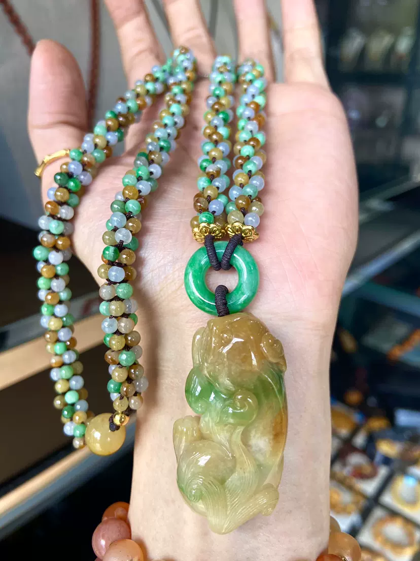 水韵雅伶天然a货翡翠黄加绿貔貅三彩米珠足金配件原创设计款项链-Taobao  