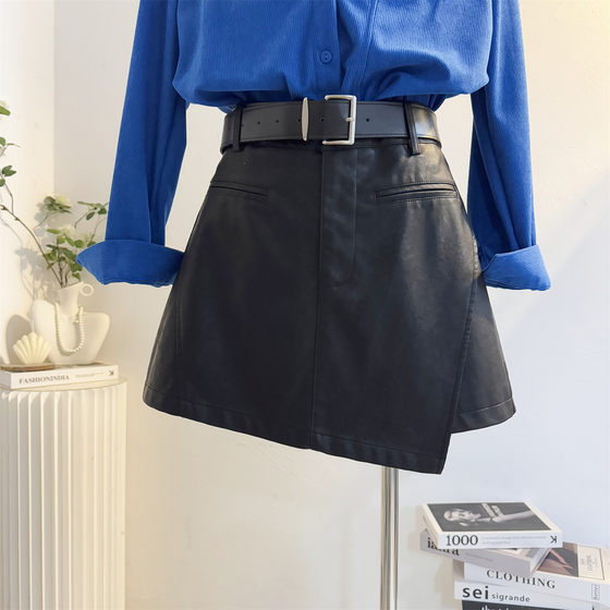 
Black PU leather culottes for women 2025 autumn and winter design high-waisted A-line wide-leg shorts skirt anti-exposure belt boot pants