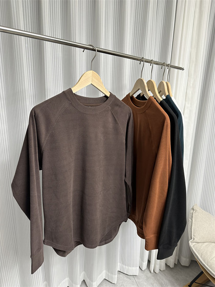 
Bring a few more pieces! The basics are versatile! Autumn and winter men’s foreign trade cationic German velvet bottoming shirt brushed long-sleeved T-shirt