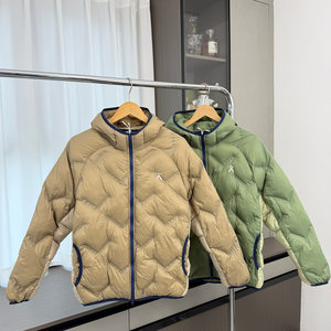 
Lightweight for outdoor use! Couple style! Foreign trade men's autumn and winter contrasting color versatile warm three-proof hooded cotton coat