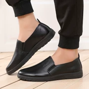 Giày đầu bếp phong cách mới giày chống trượt nam chống thấm nước và chống dầu nhà bếp khách sạn giày da màu đen nam giày công sở thông thường