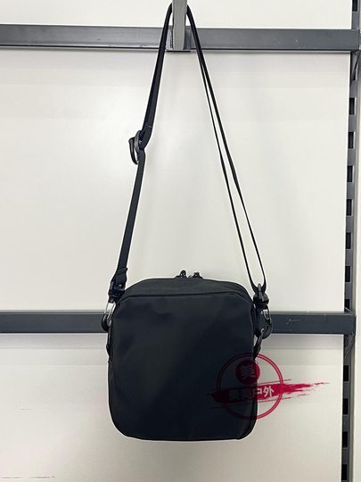 The North Face Waist Bag - Urban Outdoor Shoulder Crossbody Bag The North Face Waist Bag - Urban Outdoor Shoulder Crossbody Bag