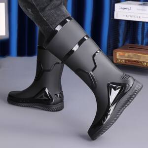 
German anti-snake water shoes that don't tire your feet, special rain boots with cuffs for fishing, men's waterproof shoes, high-tube anti-slip rain boots, rubber shoes