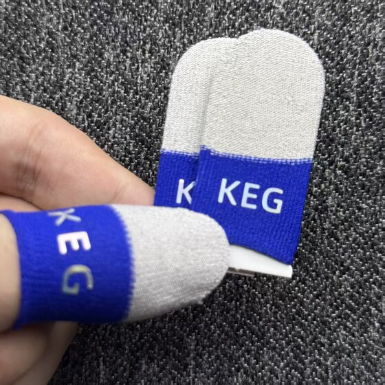 
Dog brother KEG's same style finger cots for e-sports touch screen games, anti-sweat and silky smooth mobile phone tablet mobile games, constant touch