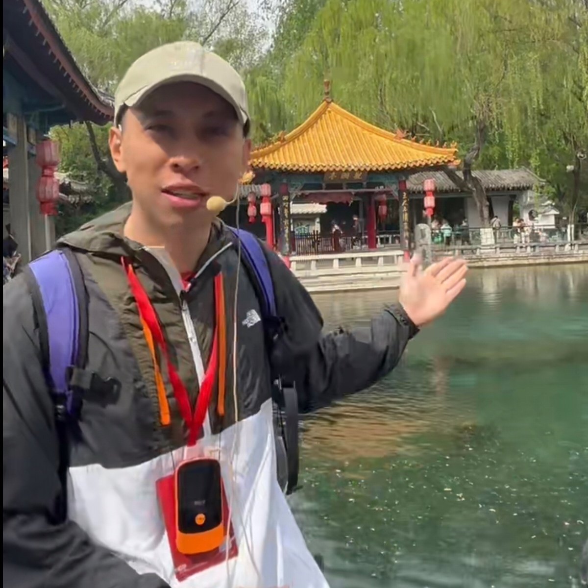 山东旅游济南泰山2天1晚二日跟团游趵突泉大明湖山东博物馆纯玩