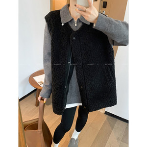 
Love Devil Fish Black Waistcoat Lamb Hair Vest Women's 2025 Autumn and Winter New Layered Cardigan Vest Top