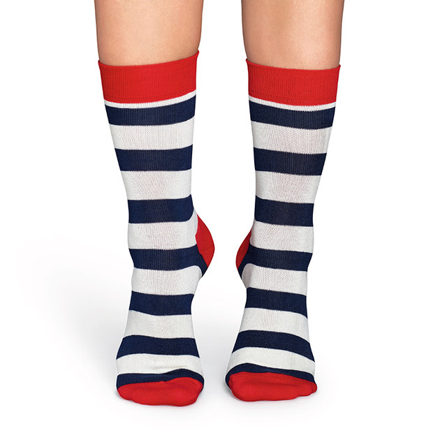 happy-socks-trendy-brand-men-and-women-dopamine-personality-polka-dot