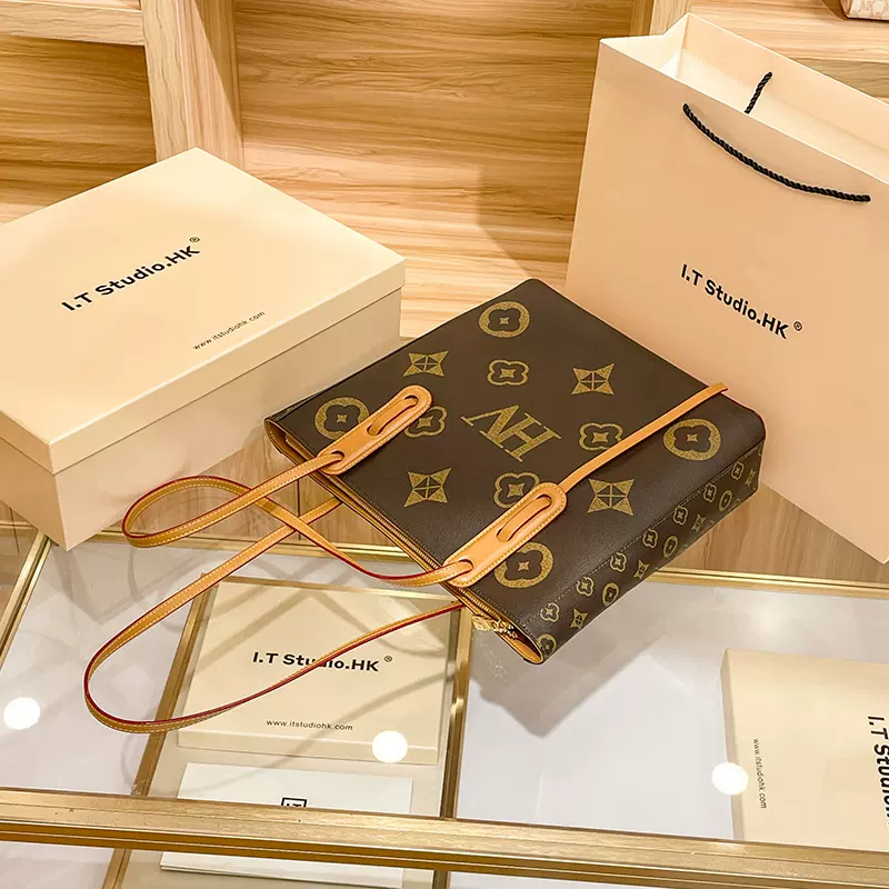 香港老花软皮托特包女22新款夏天法国轻奢品牌