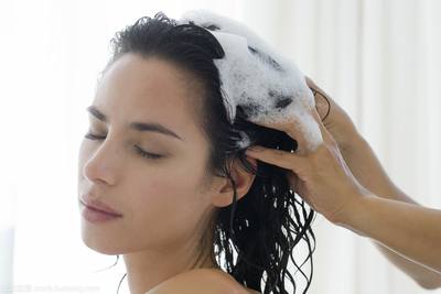 女人头发的洗护，应该掌握好这3个方法