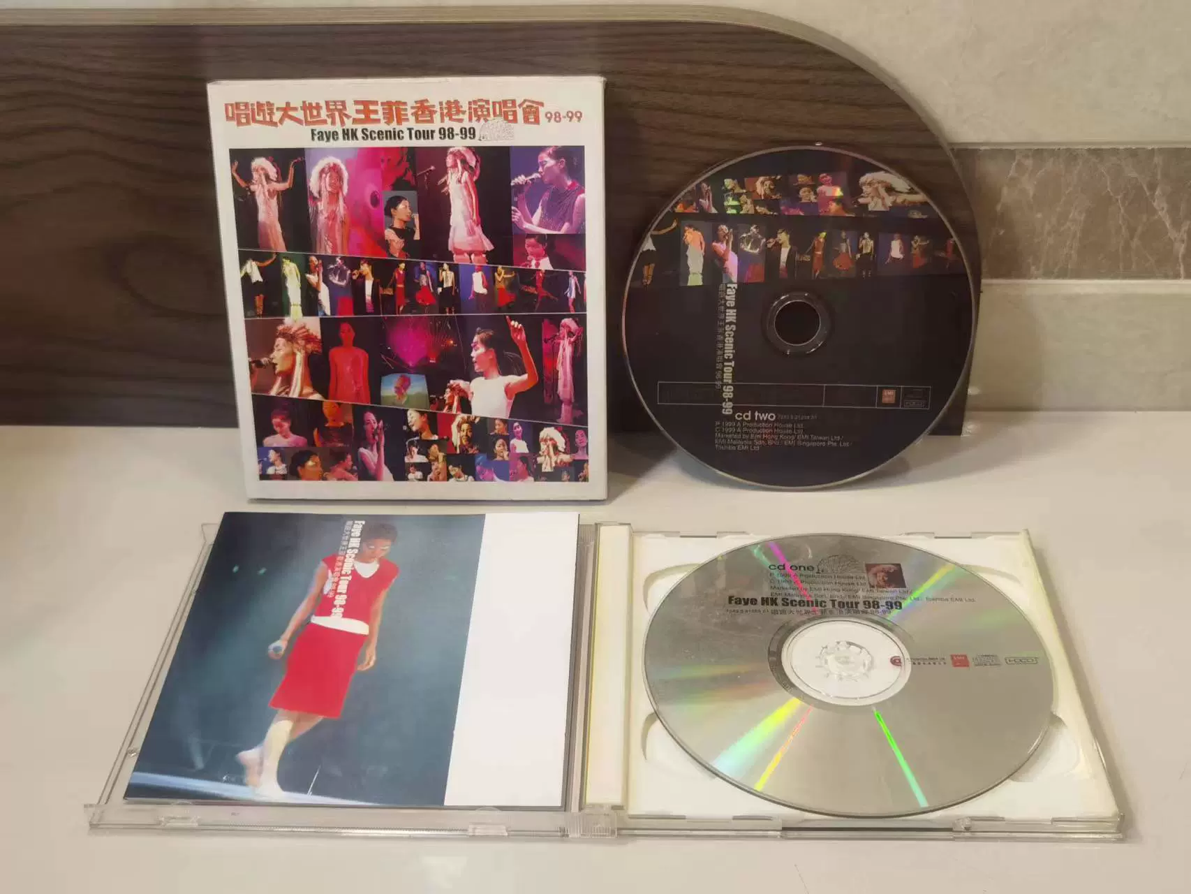 王菲 – 唱遊大世界王菲香港演唱會98-99 (Faye HK Scenic Tour 98