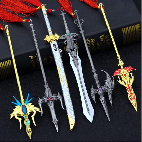 
Douluo Dragon King Legend peripheral weapon model toy Seven Kills Sword Tang Sect hidden weapon Poseidon Trident Keychain