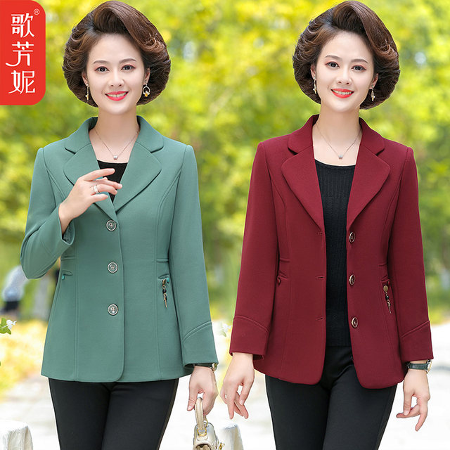 Mom in a short suit jacket in the middle -aged and elderly women's loose foreign gas reduction jacket autumn dress large size middle -aged leisure

