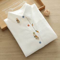 Spring and Autumn New Cute Embroidered Pure Cotton Shirt for Women, White Long-Sleeved Base Shirt, Petite Top, Stylish Jacket