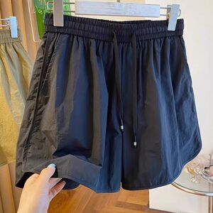 
Clearance and pick up bargains~ Quick-drying thin high-waist loose casual sports shorts for women in summer slimming and versatile wide-leg hot pants