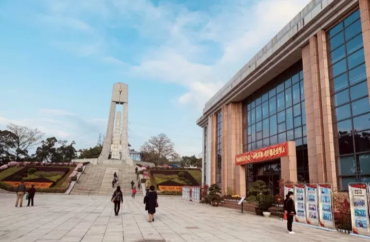 【福州文林山革命陵园天气预报】最新实时一周天气