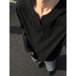 German velvet black long-sleeved T-shirt men's autumn and winter American heavy V-neck sweatshirt cleanfit hatless base shirt

