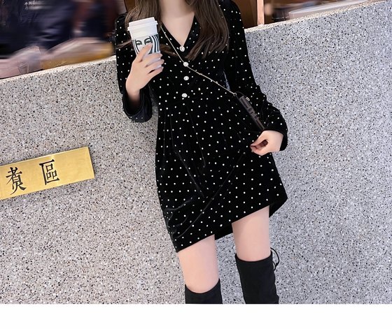 RUBBIT Early Spring New Products Heavy Industry Series Temperature Llerated V -neck Exquisite Diamond Drills High waist dress
