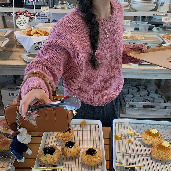 
are U shop raspberry pink sweater for women in autumn and winter retro Japanese lazy style soft glutinous loose pullover round neck top