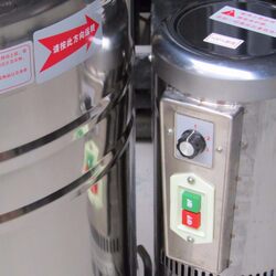 Industrial-Grade Commercial Spin Dryer, Car Wash Shop Spin Dryer, Car Floor Mat Spin Dryer, Car Seat Cover Spin Dryer