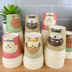 
New oil painting puppy disposable cup paper cup 250ml thickened household cute cartoon pattern water cup whole box