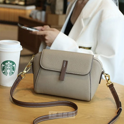Popular Small Square Bag 2026 New Shoulder Bag Genuine Leather Bag Women's Large Capacity Crossbody Bag High-End Mom Bag
