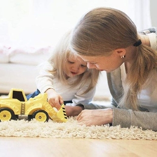 益智小玩具，让宝宝能够在玩耍中学习