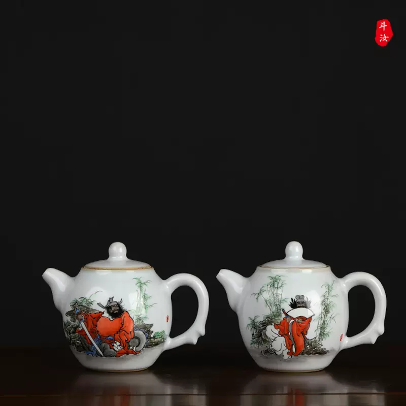 中国 景德鎮 陶磁鼻煙壺 手絵 「钟馗」 中国 景德鎮 陶磁鼻煙壺 手絵 「钟馗」