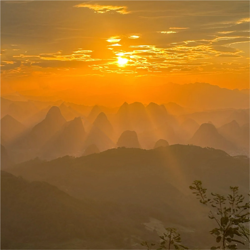 6人团VIP通道住山顶观日出张家界森林公园大峡谷2天1晚跟团游