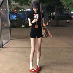 Black Sports Shorts for Women, Suitable for Wearing Outside in Summer 2026, New Style for Petite Figures, Running, Casual, Slim Fit, Trendy American-Style Hot Pants