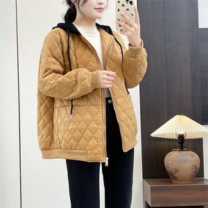 
Huiyige Autumn and Winter Women's Hooded Padded Jacket Short Cotton Clothes Loose Casual Diamond Pressed Cotton Clothes Machine Washable