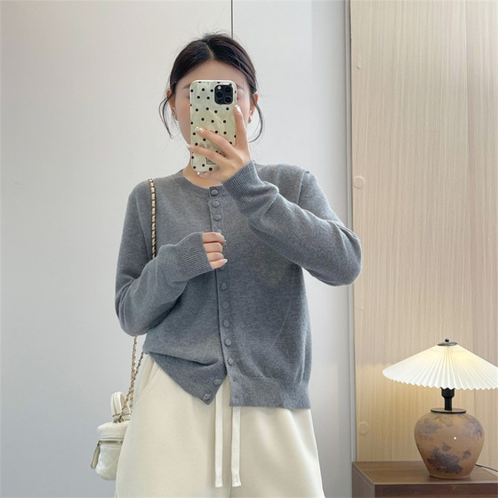 
Huiyige autumn and winter women's long-sleeved round neck sweater pullover sweater Korean style casual temperament knitted cardigan jacket